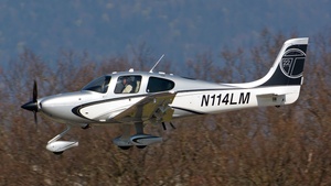 Photo of N114LM - Cirrus SR22T G5 GTS operated by Private