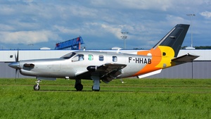 Photo with serial 455 - SOCATA TBM 850