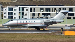 Photo of 9H-VCC - Bombardier Challenger 350 operated by VistaJet