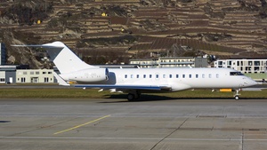 Photo of CS-DSG - Bombardier Global 6000 operated by Executive Jet Management