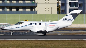 Photo of N542MP - Honda HA-420 HondaJet Elite operated by Clay Lacy Aviation