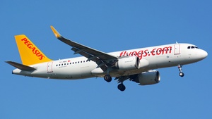 Photo of TC-NBU - Airbus A320-251N operated by Pegasus Airlines
