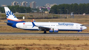Photo of TC-SOH - Boeing 737-8HC operated by SunExpress