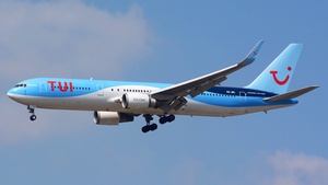 Photo of OO-JNL - Boeing 767-304(ER) operated by TUI Airlines Belgium