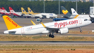 Photo of TC-NBZ - Airbus A320-251N operated by Pegasus Airlines
