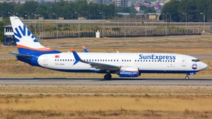 Photo of TC-SOA - Boeing 737-8HC operated by SunExpress
