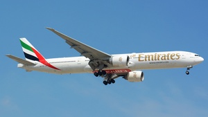 Photo of A6-ENV - Boeing 777-31H(ER) operated by Emirates