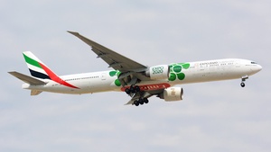 Photo of A6-EPU - Boeing 777-31H(ER) operated by Emirates