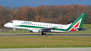Photo of EI-RDE - Embraer ERJ-175STD operated by Alitalia CityLiner