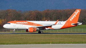 Photo of OE-IZF - Airbus A320-214 operated by easyJet Europe