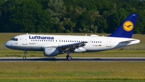 Photo of D-AILC - Airbus A319-114 operated by Lufthansa