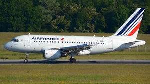 Photo of F-GUGJ - Airbus A318-111 operated by Air France