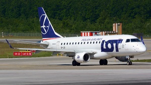 Photo of SP-LDI - Embraer ERJ-170LR operated by LOT Polish Airlines