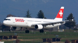 Photo of HB-IOK - Airbus A321-111 operated by Swiss International Air Lines