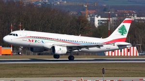 Photo of T7-MRC - Airbus A320-214 operated by MEA Middle East Airlines