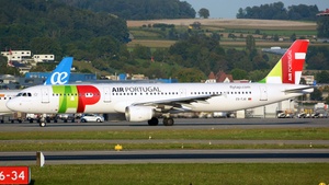 Photo of CS-TJG - Airbus A321-211 operated by TAP Air Portugal