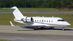 Photo of D-ATMJ - Bombardier Challenger 604 operated by Air Independence
