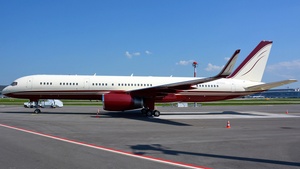Photo with serial 25220 - Boeing 757-2J4
