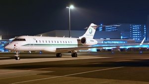 Photo of N968BX - Bombardier Global 6000 operated by Cedar Holdings