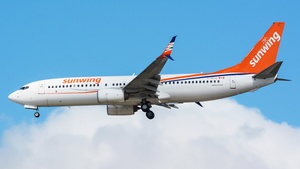 Photo of C-GKVU - Boeing 737-86N operated by Sunwing Airlines