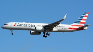 Photo of N188AN - Boeing 757-223 operated by American Airlines