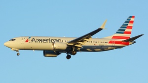 Photo of N350RV - Boeing 737 MAX 8 operated by American Airlines