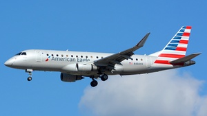 Photo of N434YX - Embraer ERJ-175LR operated by American Eagle (opb Republic Airways)
