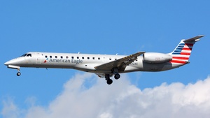 Photo of N932AE - Embraer ERJ-145LR operated by American Eagle (opb Envoy Air)