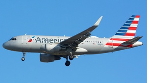 Photo of N9015D - Airbus A319-115 operated by American Airlines
