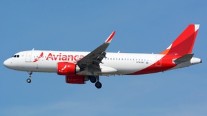 Photo of N769AV - Airbus A320-251N operated by Avianca El Salvador