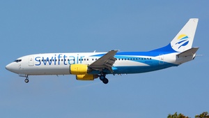 Photo of N804TJ - Boeing 737-401 operated by Swift Air