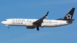 Photo of N76516 - Boeing 737-824 operated by United Airlines