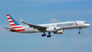 Photo of N185AN - Boeing 757-223 operated by American Airlines