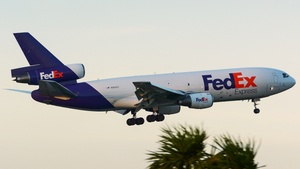 Photo of N562FE - McDonnell Douglas MD-10-10(F) operated by FedEx