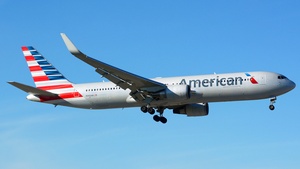 Photo of N392AN - Boeing 767-323(ER) operated by American Airlines