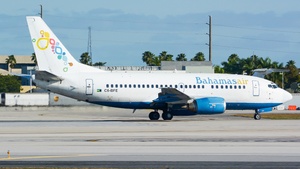 Photo of C6-BFE - Boeing 737-5H6 operated by Bahamasair