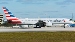 Photo of N194AA - Boeing 757-223 operated by American Airlines