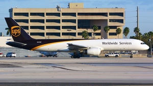 Photo of N470UP - Boeing 757-24APF operated by UPS United Parcel Service