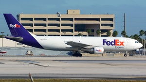 Photo of N728FD - Airbus A300B4-622R(F) operated by FedEx