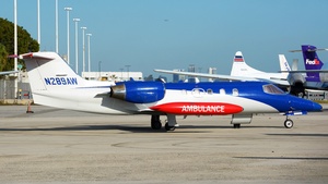 Photo of N289AW - Bombardier Learjet 35A operated by Air Gato Enterprises