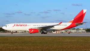 Photo of PR-OCG - Airbus A330-243 operated by Avianca Brasil