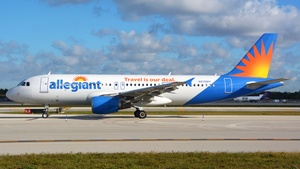 Photo of N215NV - Airbus A320-214 operated by Allegiant Air