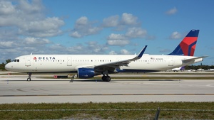 Photo of N316DN - Airbus A321-211 operated by Delta Air Lines