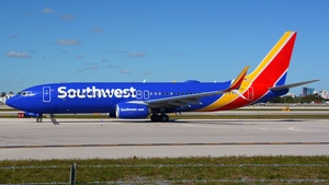 Photo of N8573Z - Boeing 737-8H4 operated by Southwest Airlines