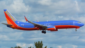 Photo of N8630B - Boeing 737-8H4 operated by Southwest Airlines