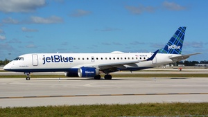 Photo of N228JB - Embraer ERJ-190AR operated by jetBlue Airways