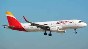 Photo of EC-LXQ - Airbus A320-216 operated by Iberia