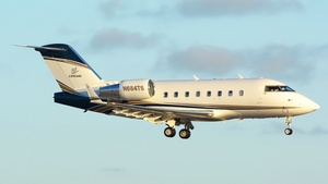 Photo of N684TS - Bombardier Challenger 604 operated by Cipriani USA
