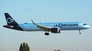Photo of F-HBUZ - Airbus A321-252NX operated by La Compagnie
