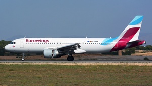 Photo of D-ABNK - Airbus A320-214 operated by Eurowings